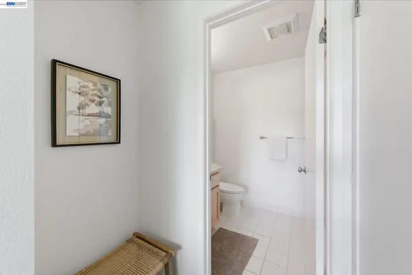 $319,000 | 22 Marina Lakes Drive, Richmond, CA 94804