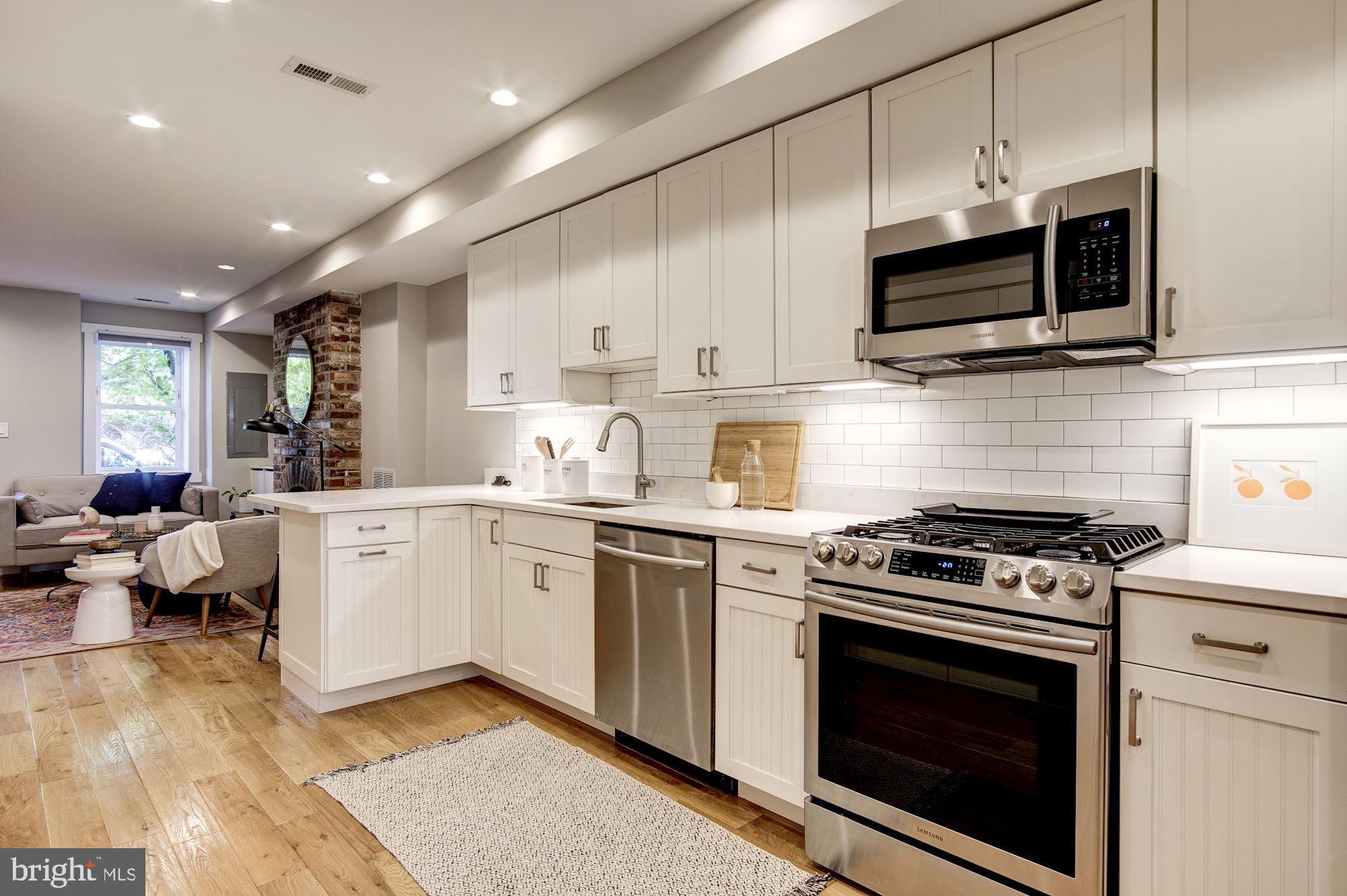 622 C Street Southeast Washington, DC 20003 - Photo 11 of 60