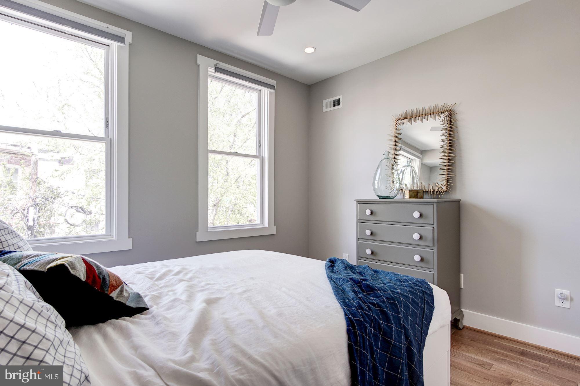 622 C Street Southeast Washington, DC 20003 - Photo 29 of 60