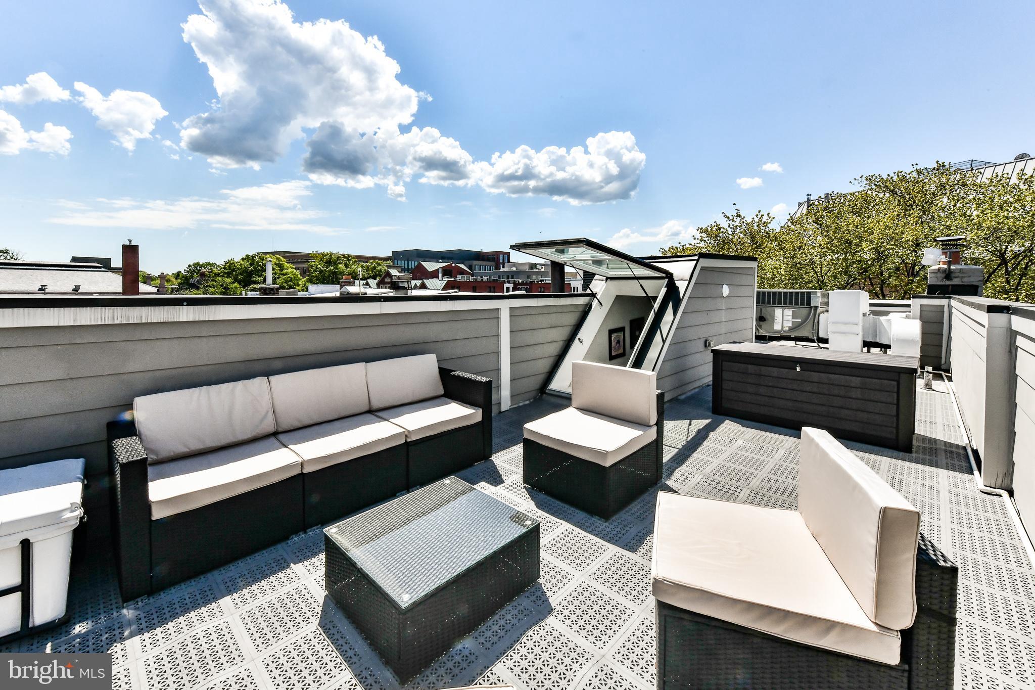 622 C Street Southeast Washington, DC 20003 - Photo 43 of 60