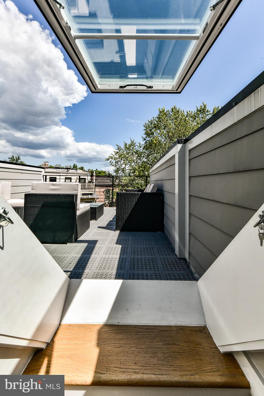 622 C Street Southeast Washington, DC 20003 - Photo 45 of 60