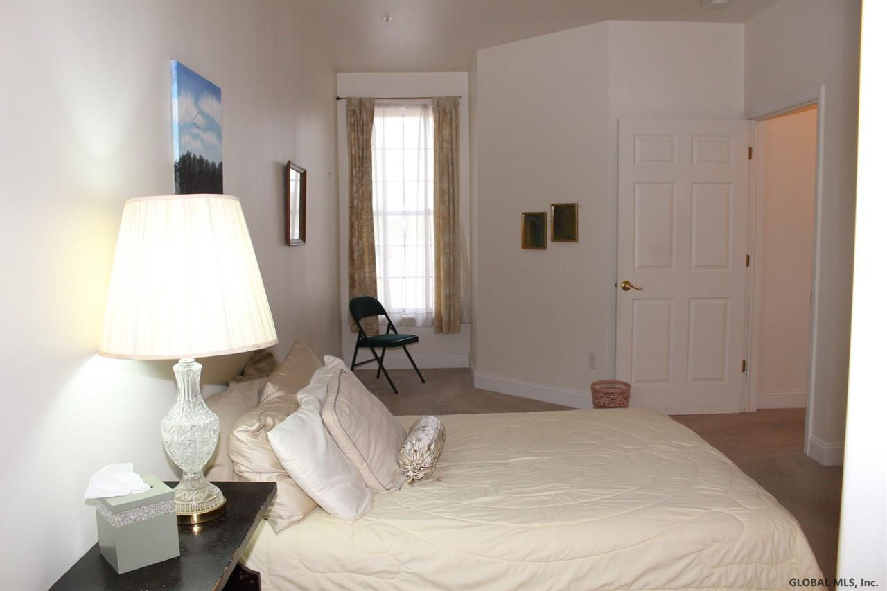 105 N Ridge Troy, NY 12182 - Photo 9 of 22 Photo 9