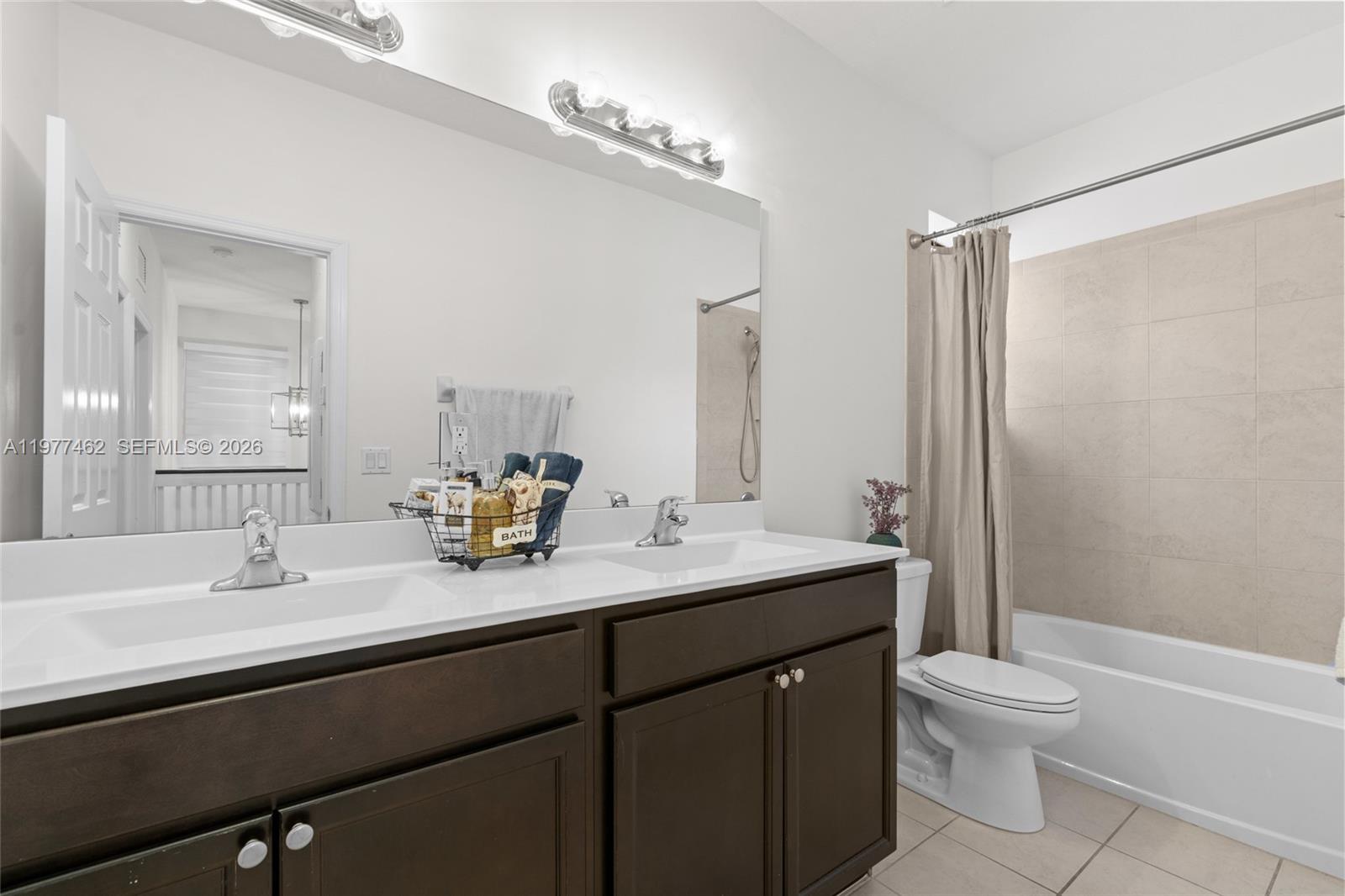 2380 Northeast 1st Street Homestead, FL 33033 - Photo 29 of 49