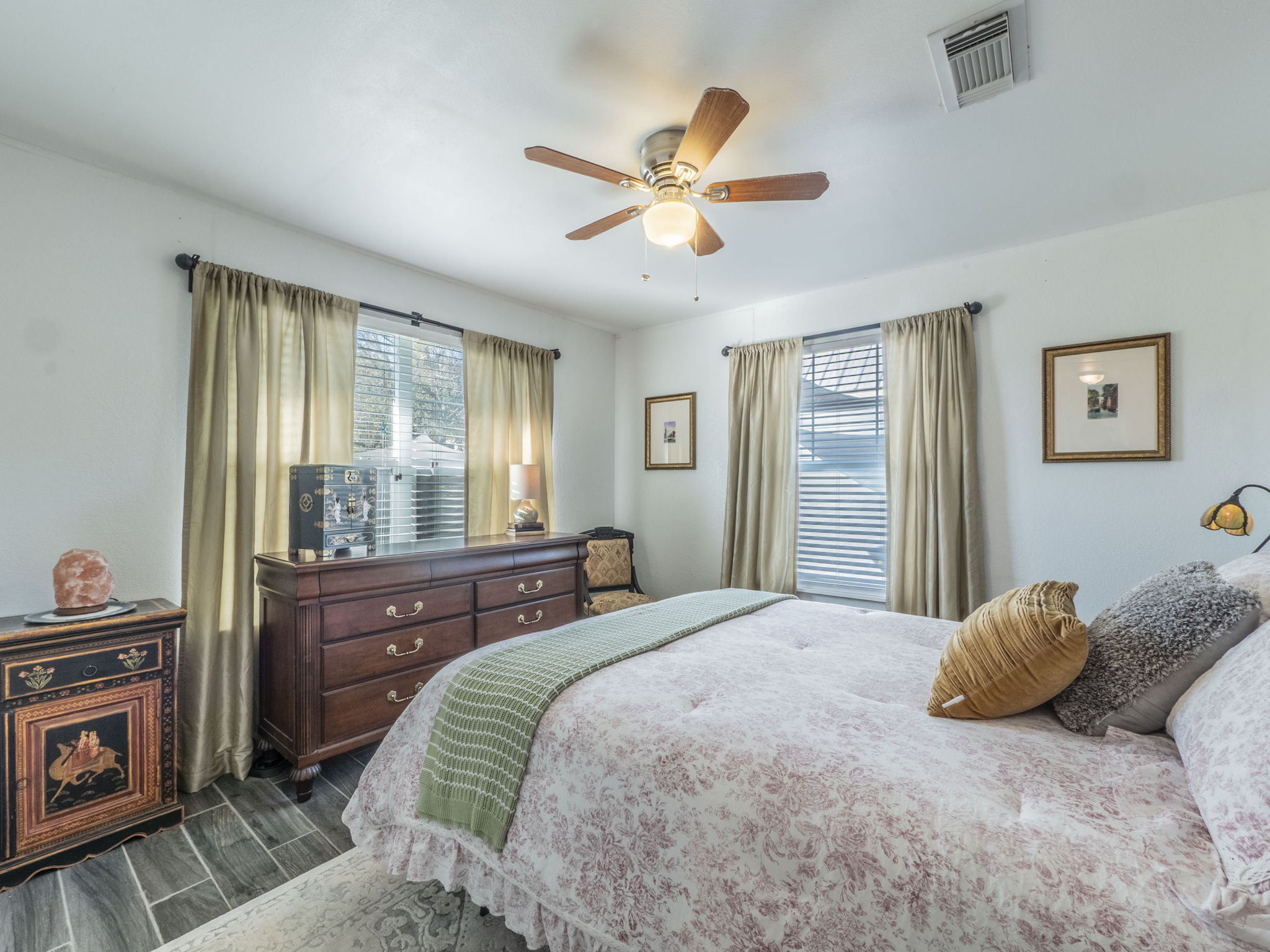 11012 3rd Street Jonestown, TX 78645 - Photo 13 of 26 Another view of the primary bedroom.