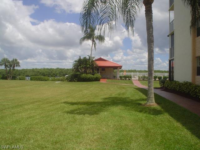 307 Goodlette Road South, Unit 403 Naples, FL 34102 - Photo 7 of 8 Gallery Image 7