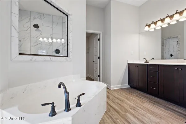 $341,900 | 13820 Wesley Banks Boulevard, Olive Branch, MS 38654