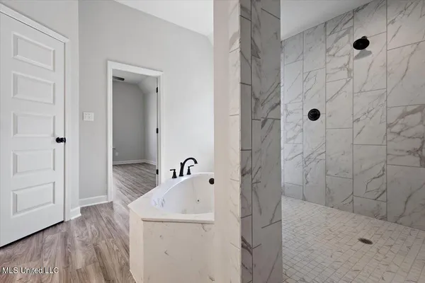 $341,900 | 13820 Wesley Banks Boulevard, Olive Branch, MS 38654