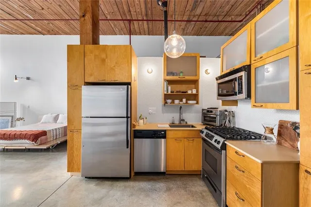 $299,900 | 170 Boulevard Southeast, Unit 211H, Atlanta, GA 30312