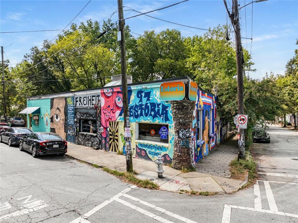 170 Boulevard Southeast, Unit 211H Atlanta, GA 30312 - Photo 48 of 49 a view of street and entrance to the building