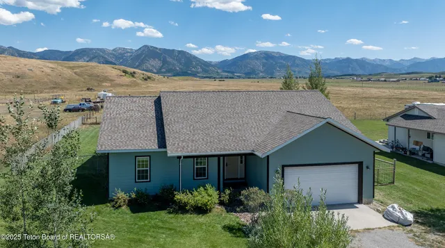 $595,000 | 650 Hemmert, Thayne, WY 83127