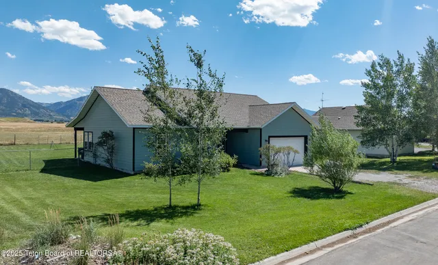 $595,000 | 650 Hemmert, Thayne, WY 83127
