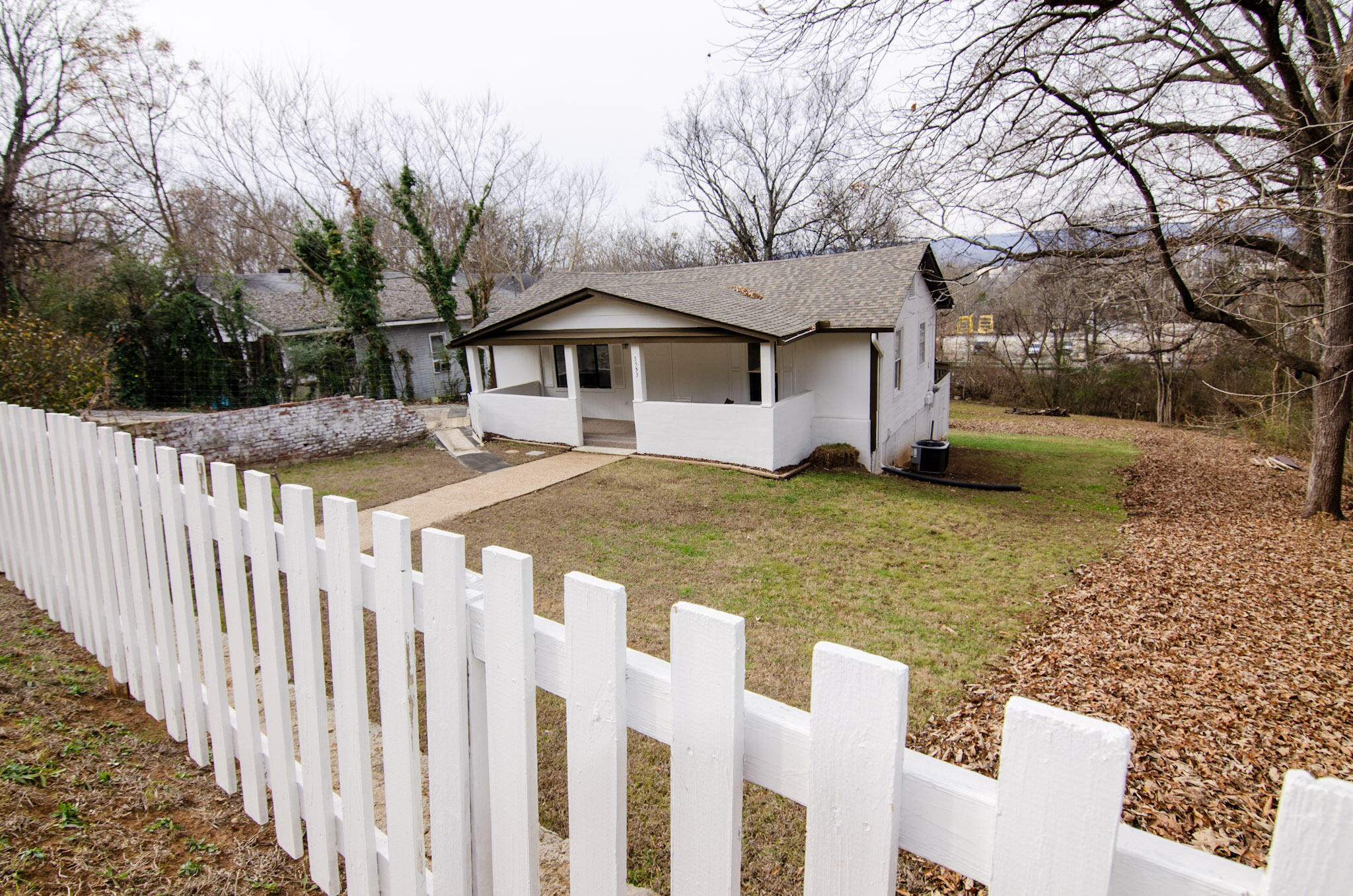 3553 Dodson Avenue Chattanooga, TN 37406 - Photo 2 of 27 3553-3