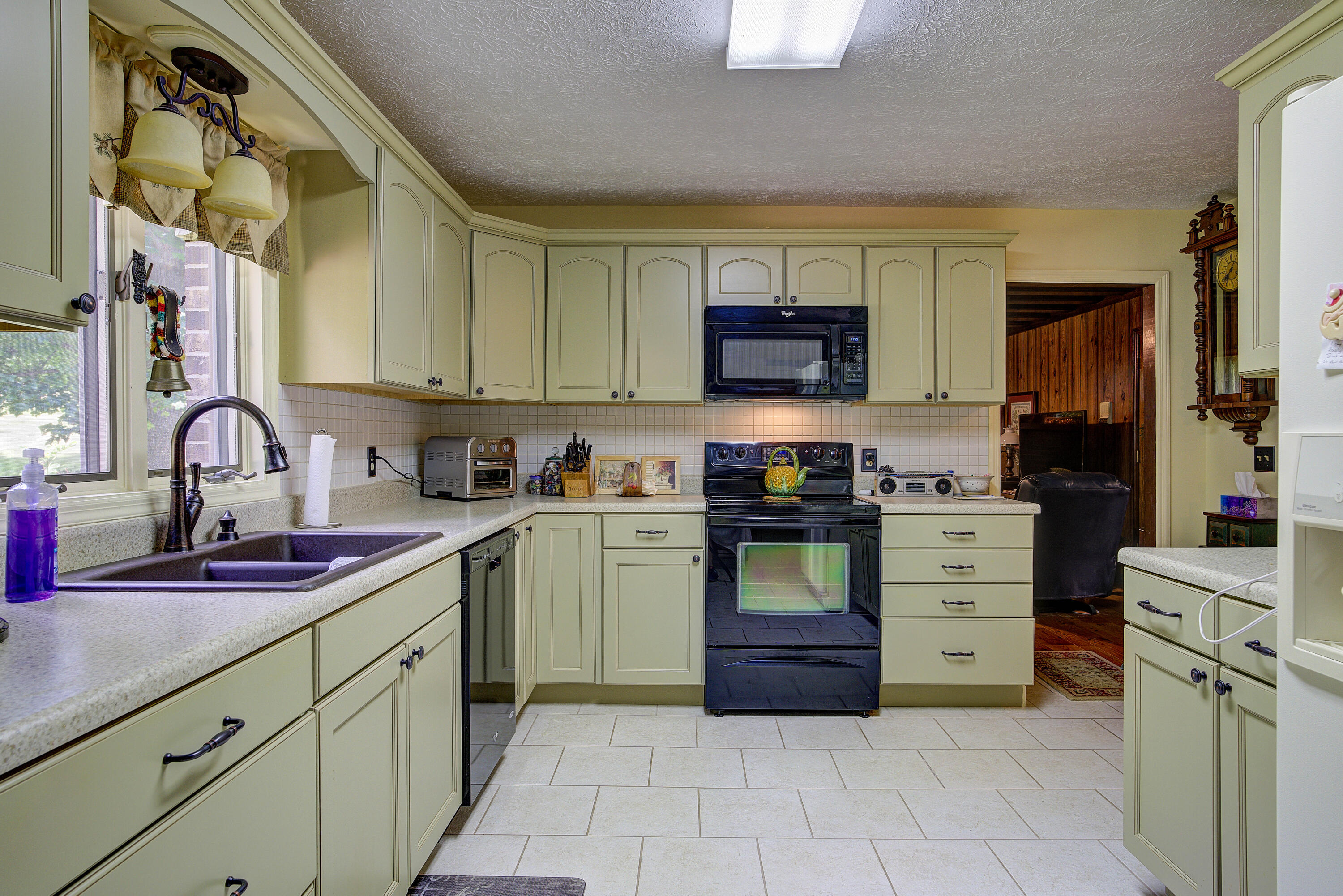 113 Oliver Edwards Road Jonesborough, TN 37659 - Photo 20 of 59 Oliver-11