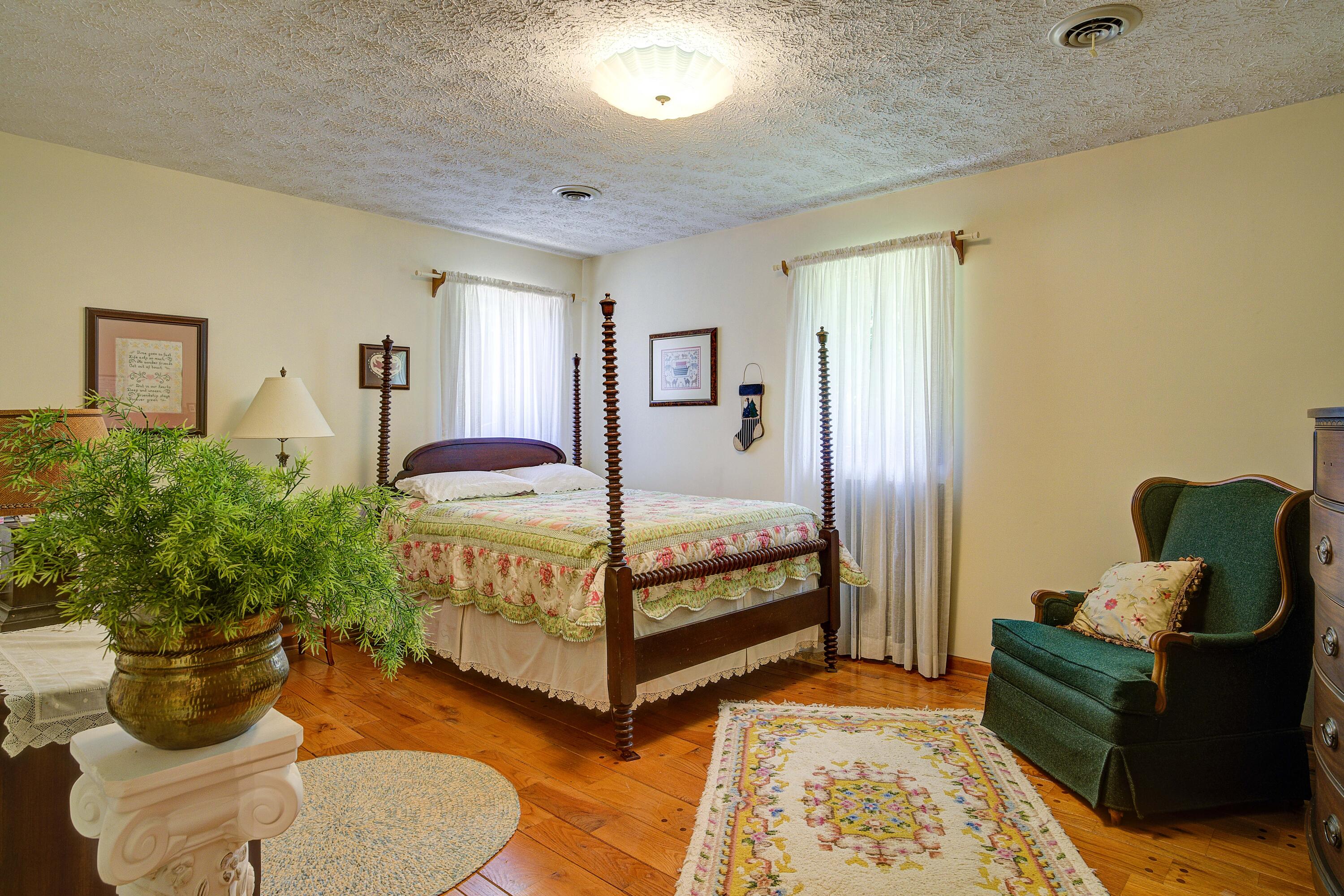 113 Oliver Edwards Road Jonesborough, TN 37659 - Photo 28 of 59 Oliver-19