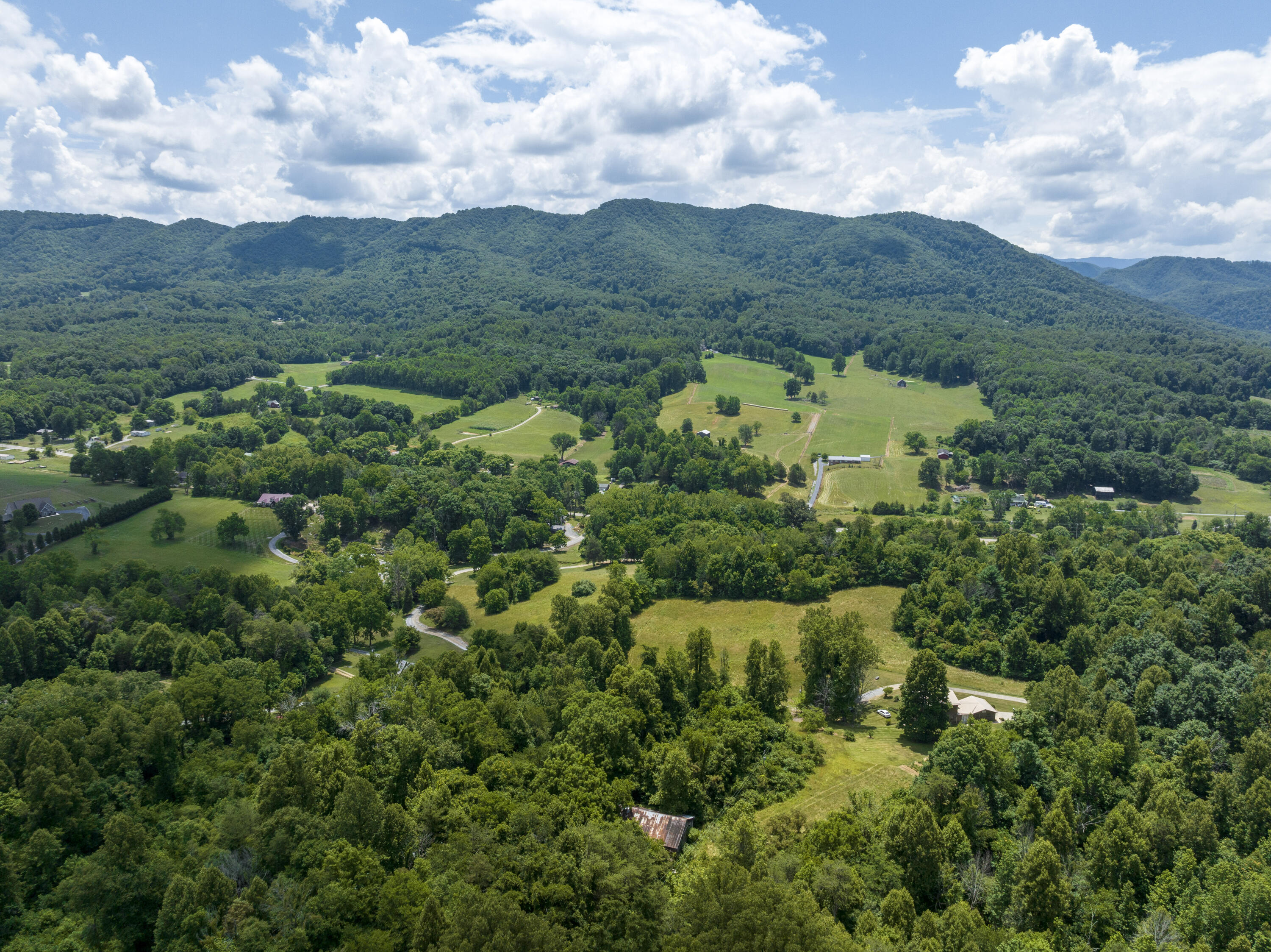 113 Oliver Edwards Road Jonesborough, TN 37659 - Photo 41 of 59 Oliver-Aerials-16