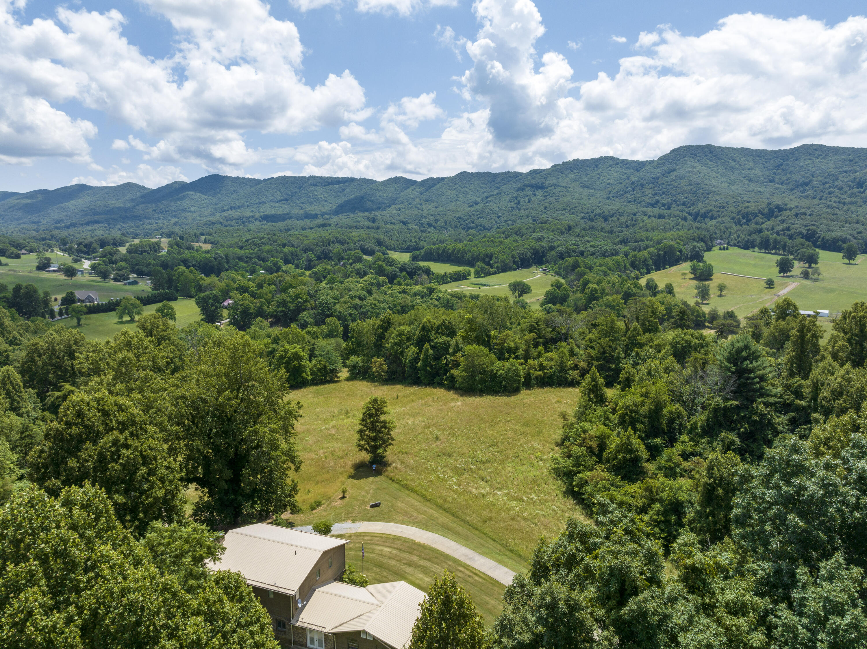 113 Oliver Edwards Road Jonesborough, TN 37659 - Photo 52 of 59 Oliver-Aerials-5
