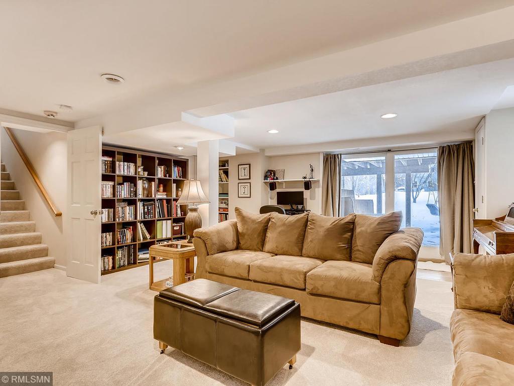 4271 Hodgson Road Shoreview, MN 55126 - Photo 21 of 27 Gallery Image 21