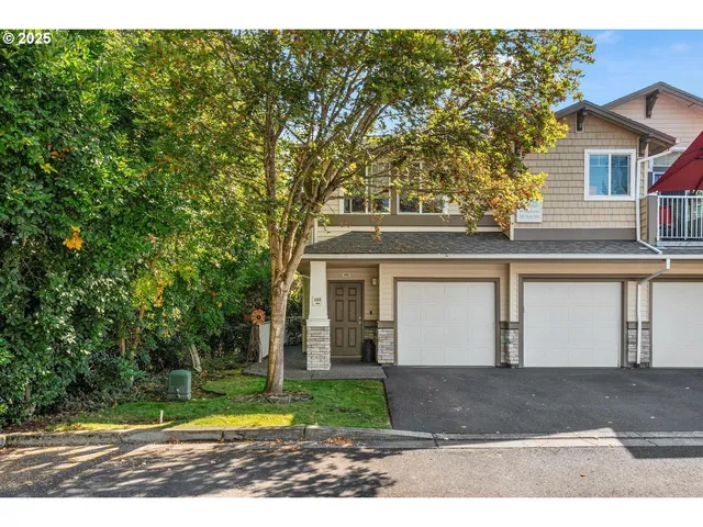 $359,000 | 14525 Southwest Magpie Lane, Unit 201, Beaverton, OR 97007