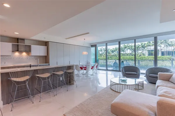 $15,500 | 360 Ocean Drive, Unit 205S, Key Biscayne, FL 33149