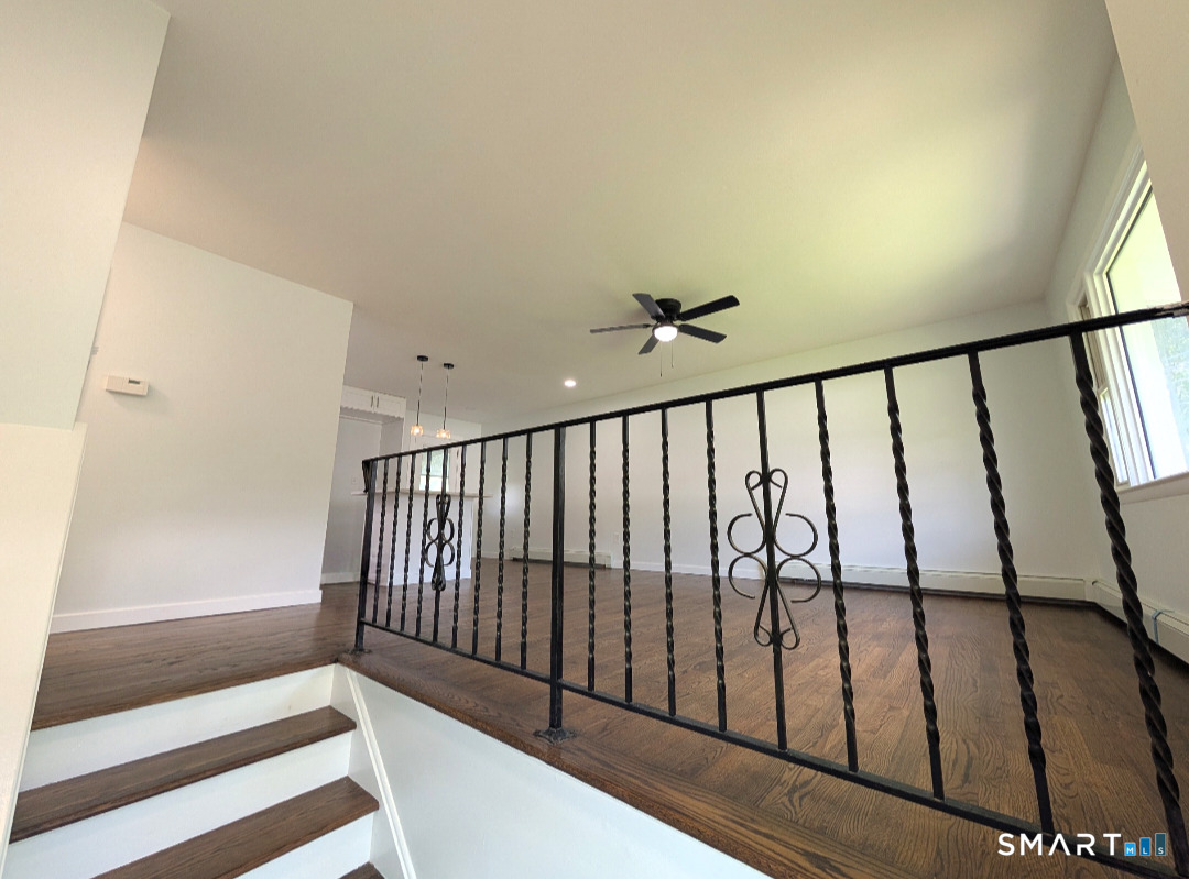 21 Bosse Road Waterbury, CT 06704 - Photo 2 of 12 Gallery Image 2