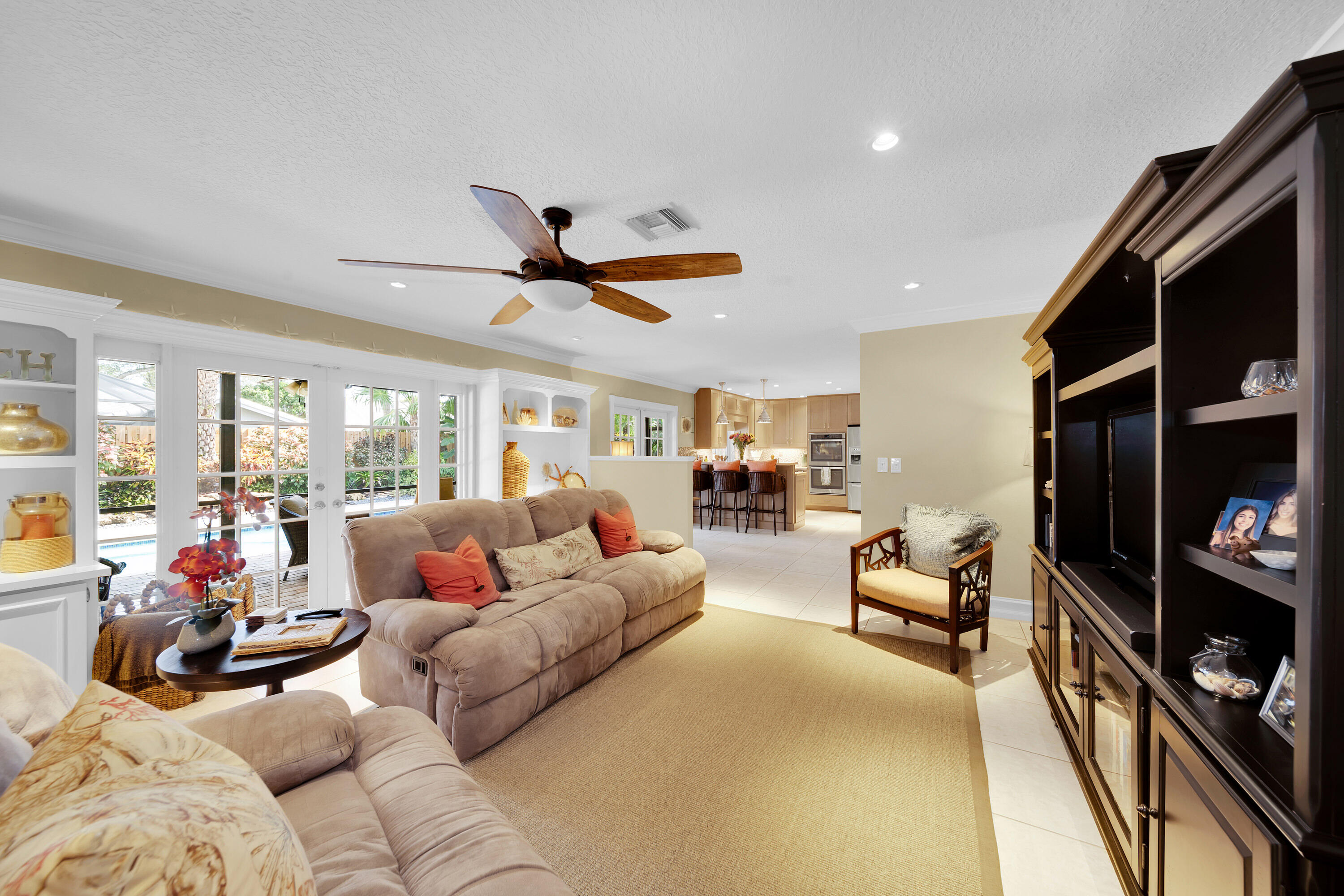 32 Southwest 13th Avenue Boca Raton, FL 33486 - Photo 23 of 34 Family Room 1