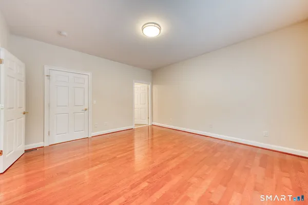 $519,900 | 31 Riverview Drive, Unit 31, South Windsor, CT 06074