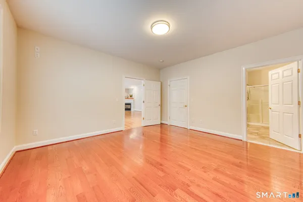 $519,900 | 31 Riverview Drive, Unit 31, South Windsor, CT 06074