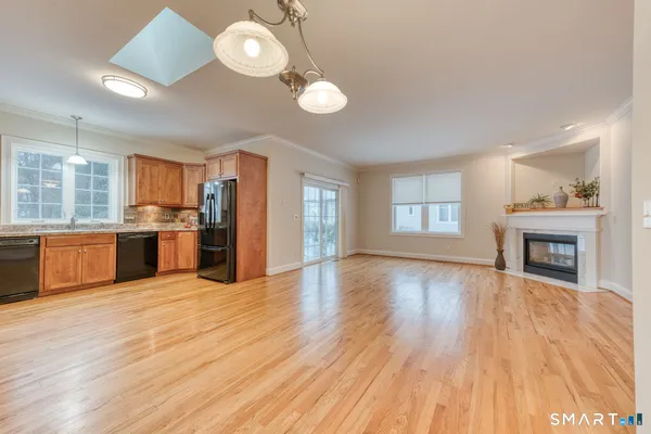 $519,900 | 31 Riverview Drive, Unit 31, South Windsor, CT 06074