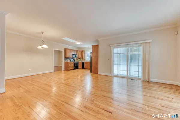 $519,900 | 31 Riverview Drive, Unit 31, South Windsor, CT 06074