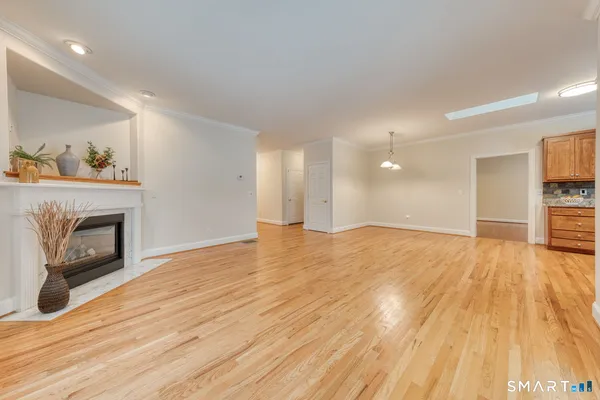 $519,900 | 31 Riverview Drive, Unit 31, South Windsor, CT 06074