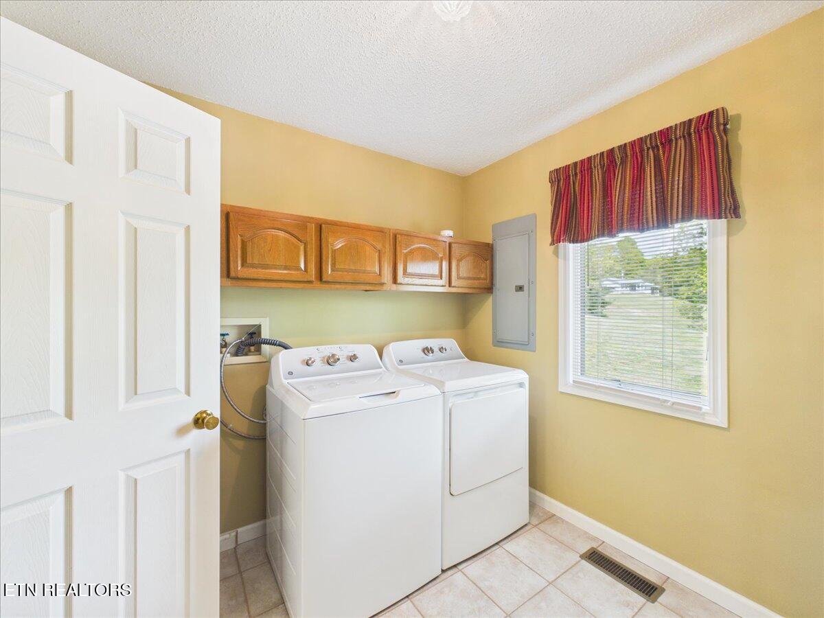 263 Browning Loop Pineville, KY 40977 - Photo 20 of 30 IMG_1348