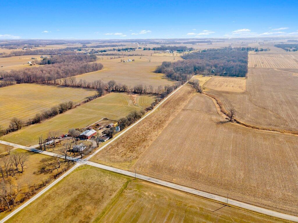 7498 Ruffner Road Northeast Baltimore, OH 43105 - Photo 2 of 64 23 acres of bliss!