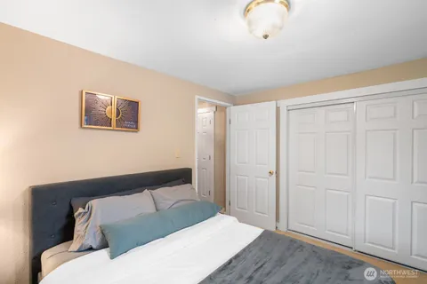 $499,000 | 9810 Northeast 3rd Street, Vancouver, WA 98664