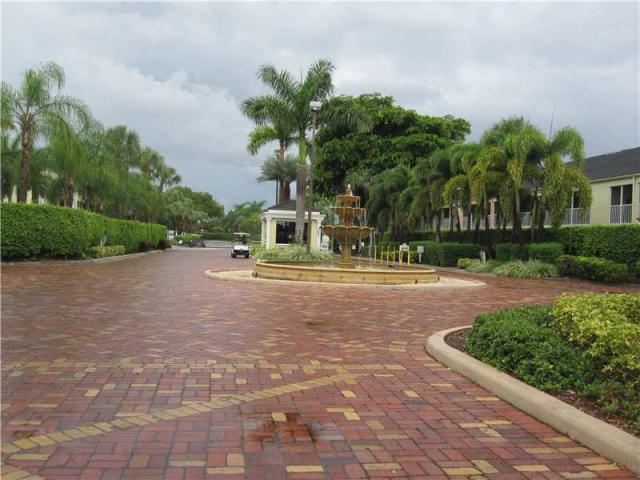 22511 Southwest 66th Avenue, Unit 106 Boca Raton, FL 33428 - Photo 2 of 6 Entrance