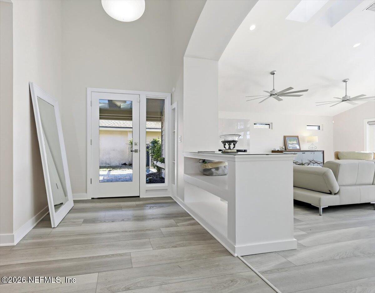 59 Troon Trace Ponte Vedra Beach, FL 32082 - Photo 5 of 26 05-Foyer