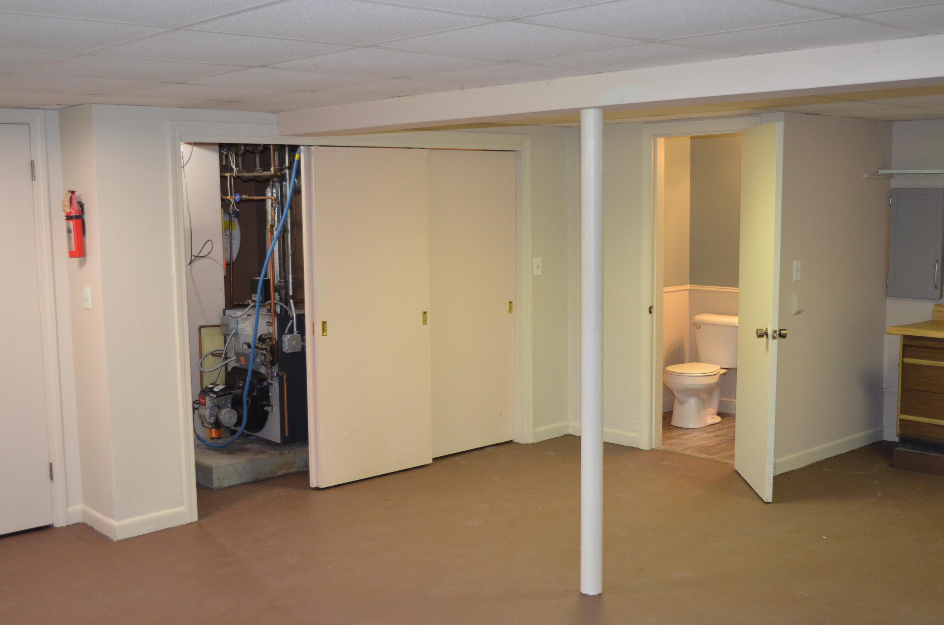 20 Ventura Street Lewiston, ME 04240 - Photo 18 of 39 DSC_0038