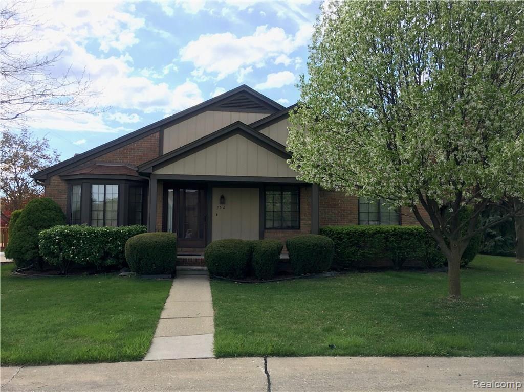 232 Meadow Ln Circle Rochester Hills, MI 48307 - Photo 3 of 20