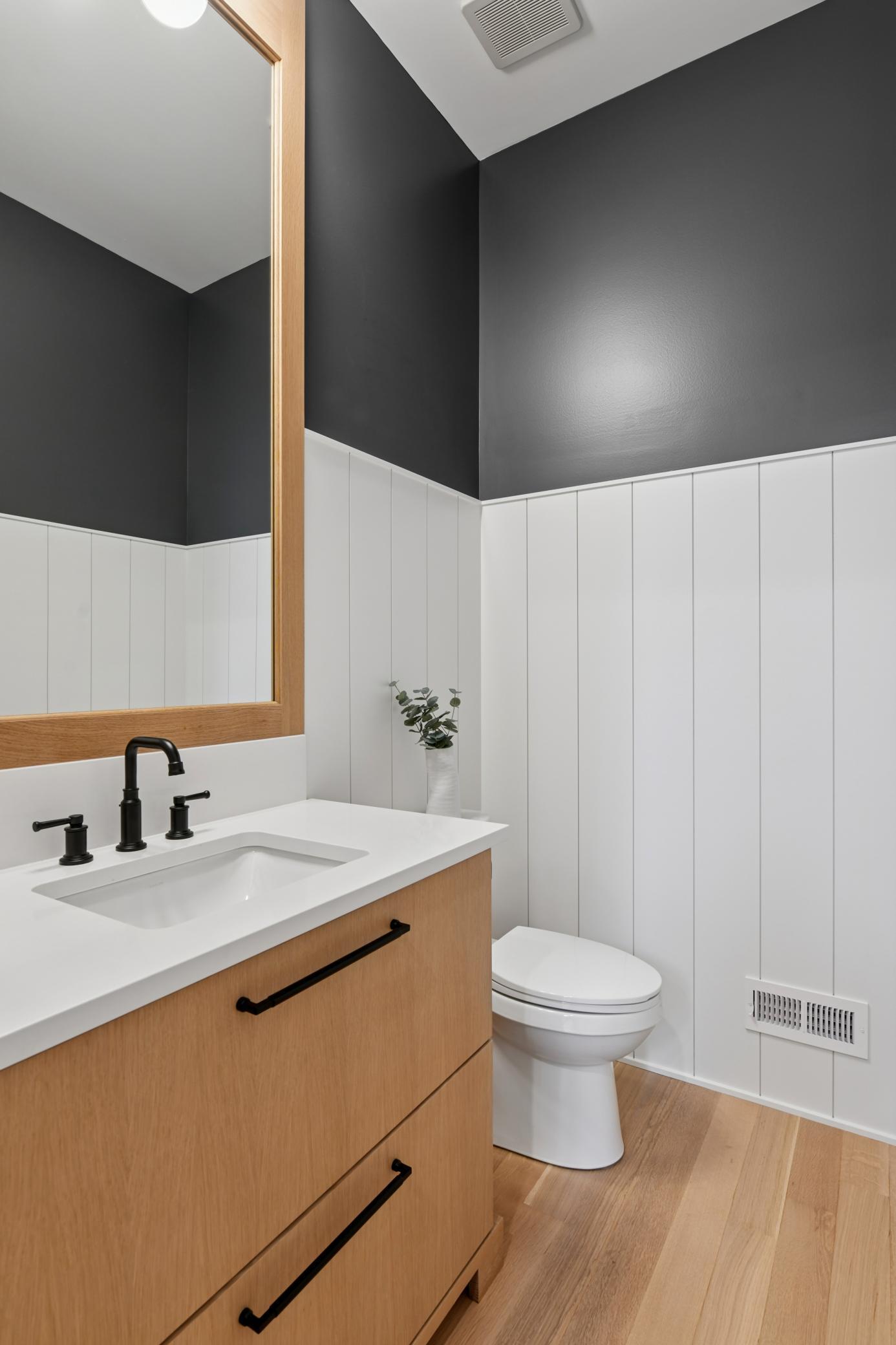 5924 Drew Avenue South Edina, MN 55410 - Photo 14 of 35