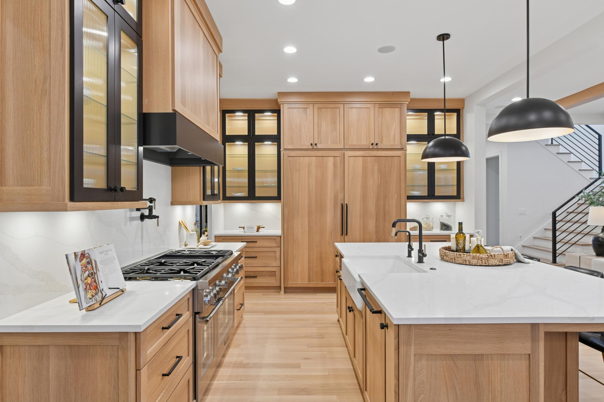 5924 Drew Avenue South Edina, MN 55410 - Photo 2 of 35