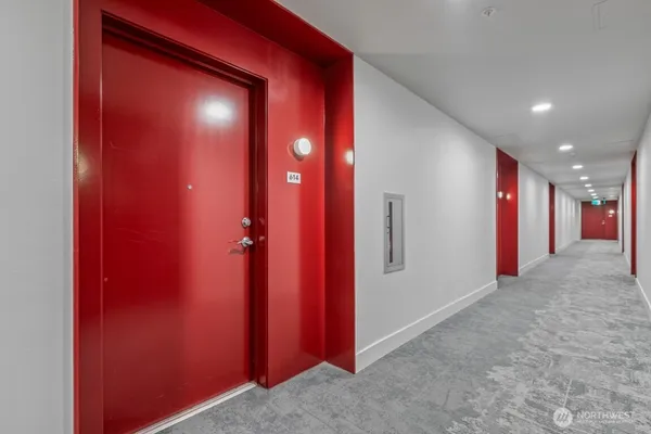 $2,450 | 1085 103rd Avenue Northeast, Unit 614, Bellevue, WA 98004