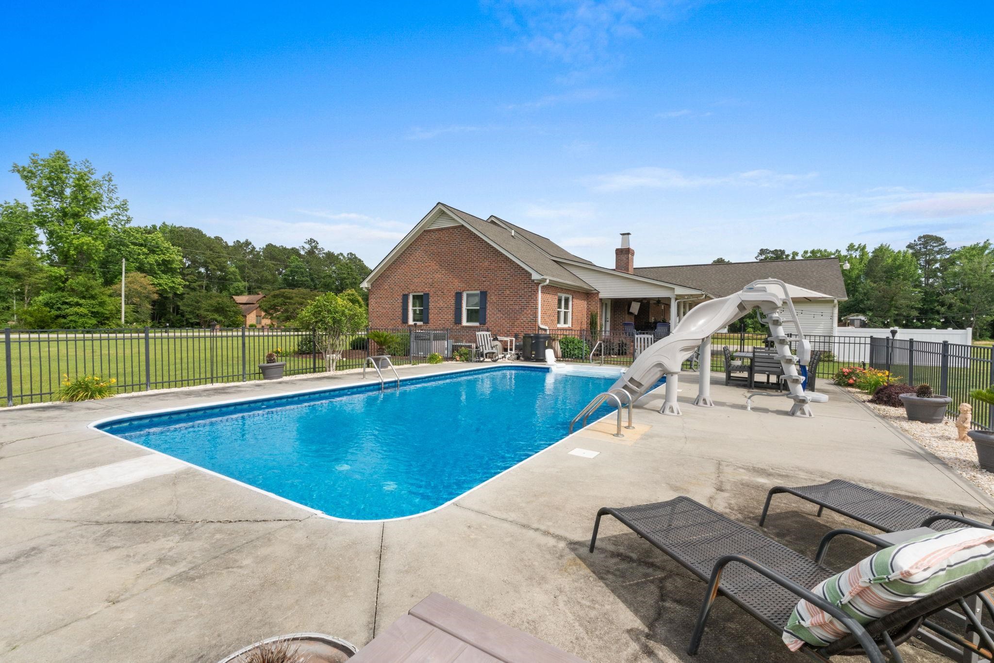 4698 Myrtle W Drive Loris, SC 29569 - Photo 5 of 71