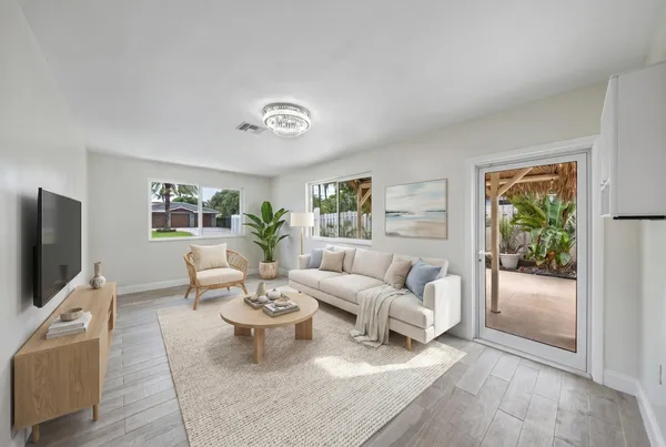 $3,600 | 2611 Northeast 16th Street, Pompano Beach, FL 33062