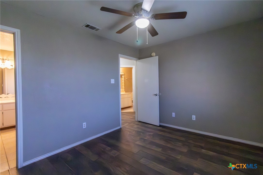2708 Edgefield Street, Unit B Killeen, TX 76549 - Photo 16 of 29