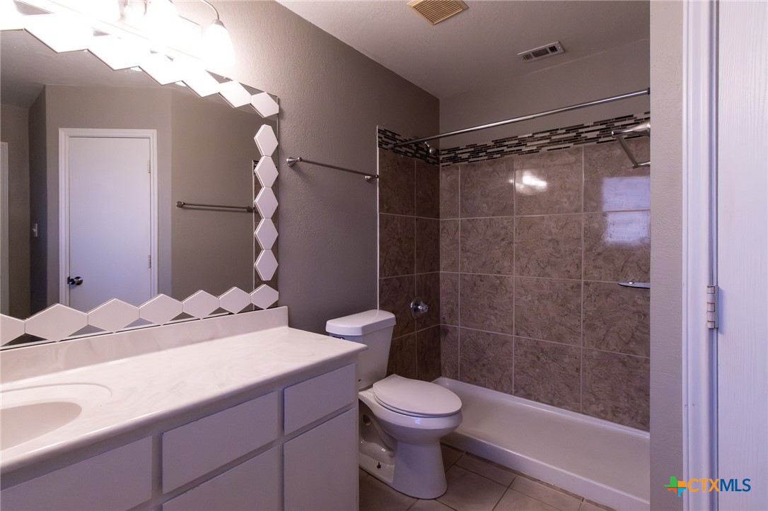 2708 Edgefield Street, Unit B Killeen, TX 76549 - Photo 18 of 29