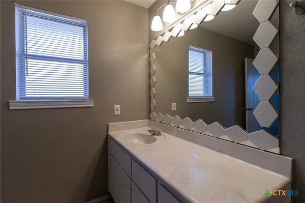 $1,300 | 2708 Edgefield Street, Unit B, Killeen, TX 76549