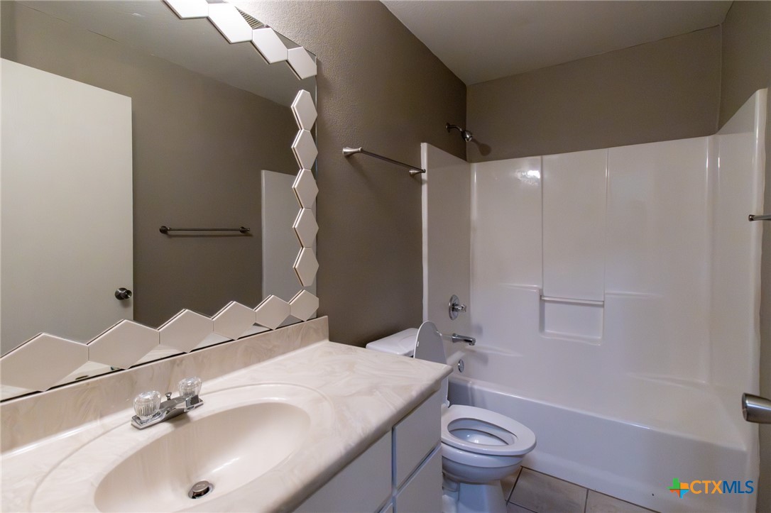 2708 Edgefield Street, Unit B Killeen, TX 76549 - Photo 23 of 29