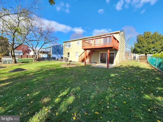 a view of a house with a big yard