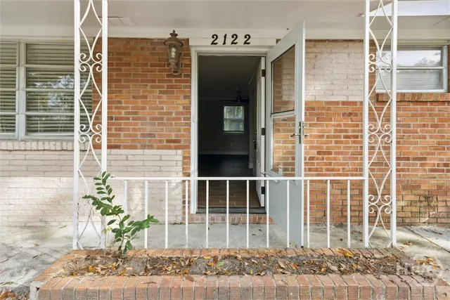 $1,800 | 2122 Biscayne Drive, Savannah, GA 31406