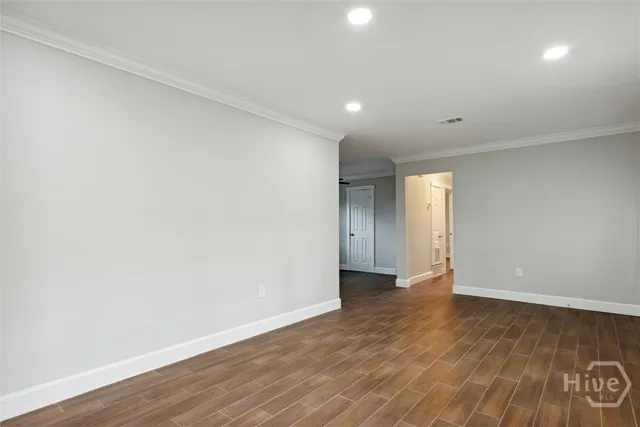 $1,800 | 2122 Biscayne Drive, Savannah, GA 31406