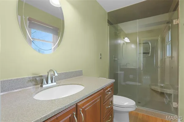 $289,900 | 9616 Highway 100, New Haven, MO 63068